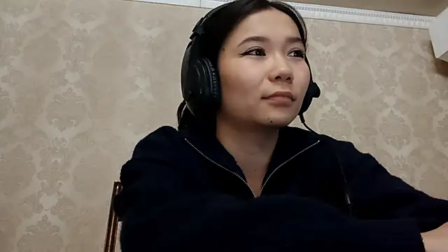 YukiShaapan online show from October 2025 06:16:01 PM