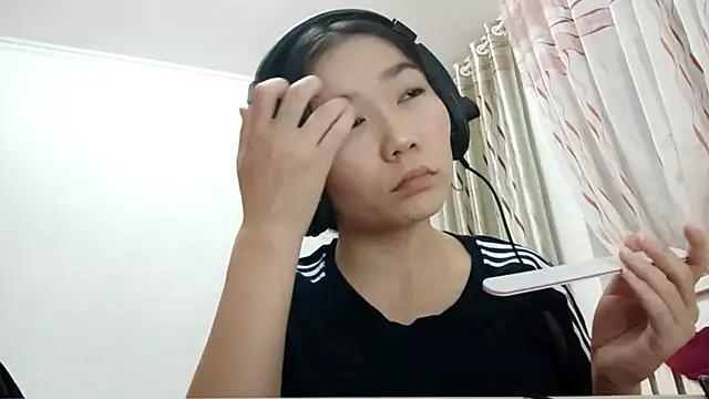 YukiShaapan online show from November 2025 06:34:02 PM