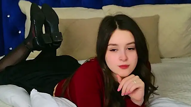 EvaSwen online show from March 2026 06:26:01 AM