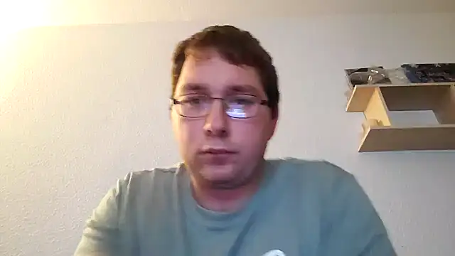stivi2526 online show from September 2025 08:37:01 PM