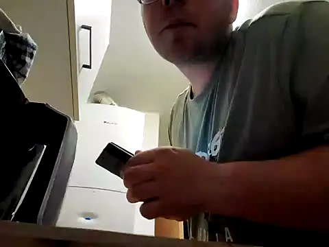 Snapshot of stivi2526 chatting on November 2025 06:12:01 PM stivi2526 online show from November 2025 06:12:01 PM