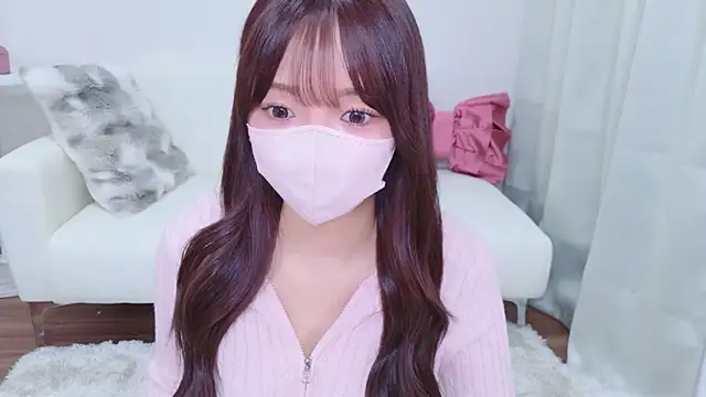 Seira  nn online show from March 2026 01:41:01 PM