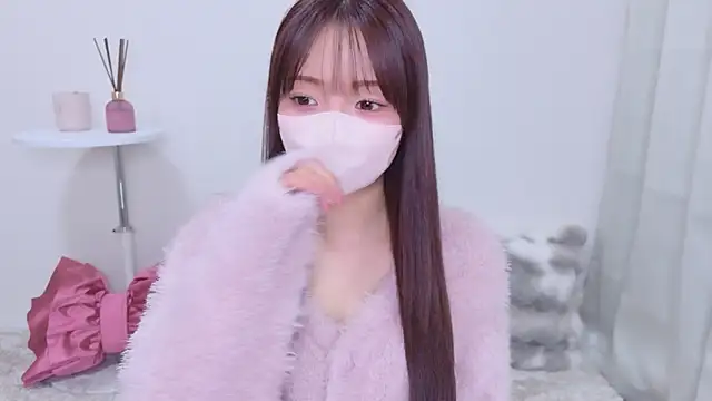 Seira  nn online show from March 2026 04:38:02 AM