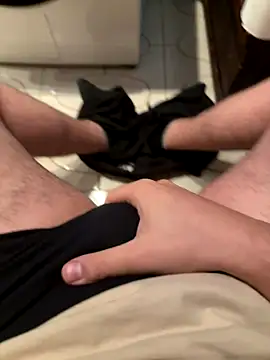 Snapshot of cazzo18cm3 chatting on October 2025 10:20:01 AM cazzo18cm3 online show from October 2025 10:20:01 AM