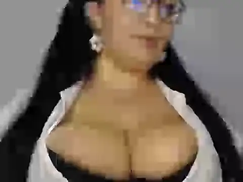 miss Lia13 online show from October 2025 07:23:01 PM