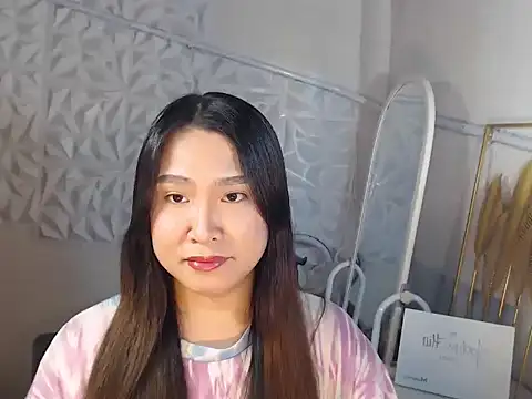 Horny Alexa online show from May 2026 06:17:01 PM