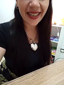 Amarteverdaderamente online show from December 2025 01:10:01 AM