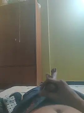 Snapshot of Hhhggghrrr3219 chatting on February 2026 06:42:01 PM Hhhggghrrr3219 online show from February 2026 06:42:01 PM