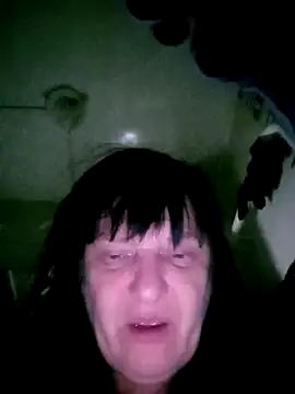 Snapshot of Apeesynka55211 chatting on December 2025 09:08:02 AM Apeesynka55211 online show from December 2025 09:08:02 AM