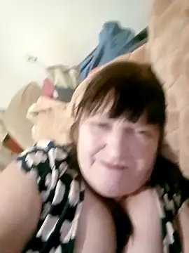 Apeesynka55211 online show from March 2026 05:55:02 PM