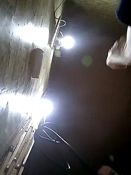 Apeesynka55211 online show from February 2026 05:45:01 PM