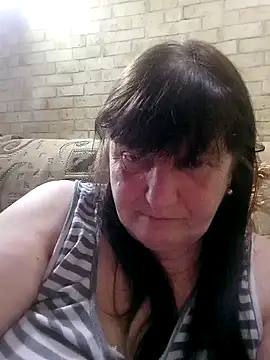 Apeesynka55211 online show from April 2026 07:58:02 PM