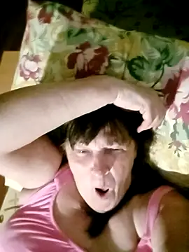 Apeesynka55211 online show from May 2026 05:35:02 PM