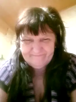 Apeesynka55211 online show from March 2026 04:44:01 PM