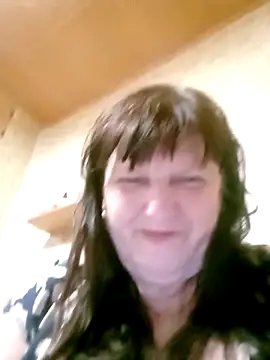 Apeesynka55211 online show from March 2026 05:15:01 PM