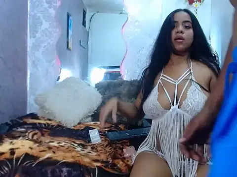 moon cute19 online show from October 2025 03:24:02 PM
