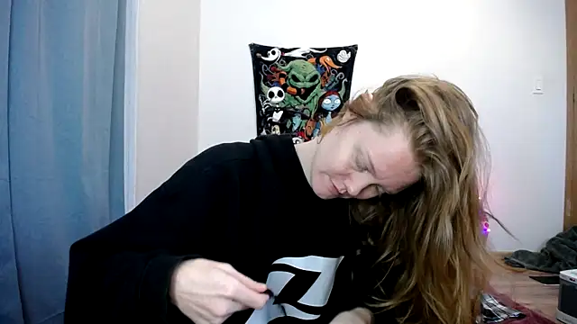 Snapshot of naughtyfox89 chatting on October 2025 04:37:02 PM naughtyfox89 online show from October 2025 04:37:02 PM