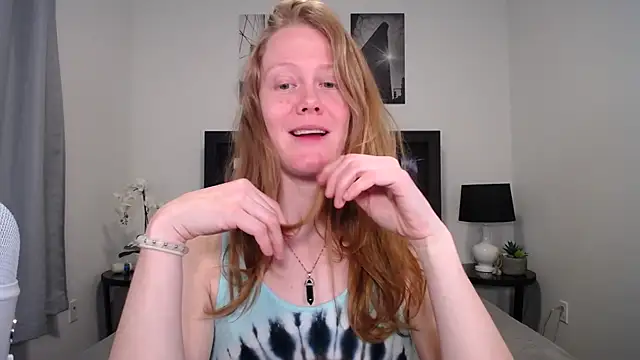 naughtyfox89 online show from February 2026 02:33:02 AM