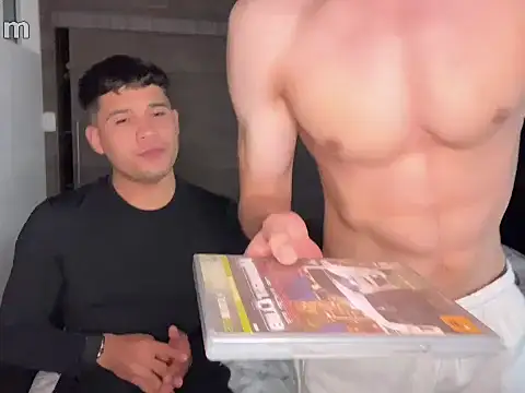 strongManLatino online show from March 2026 11:43:02 PM