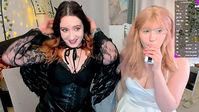 DelilahTaylor online show from April 2026 10:28:01 PM