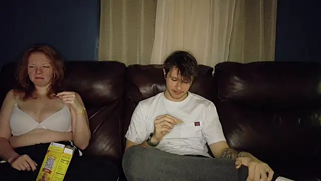 LoversUnleashedXO online show from November 2025 04:12:02 AM