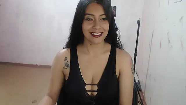 SexyDolly777 online show from October 2025 05:43:02 PM