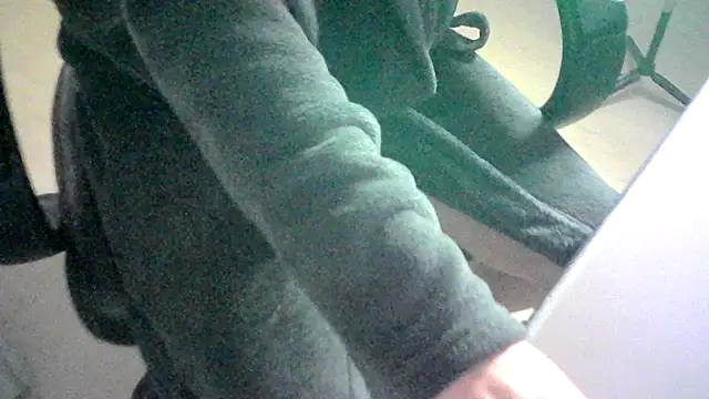 nobby2012 online show from April 2026 03:59:01 PM