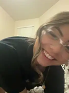 bunnygorl12 online show from March 2026 07:02:01 AM