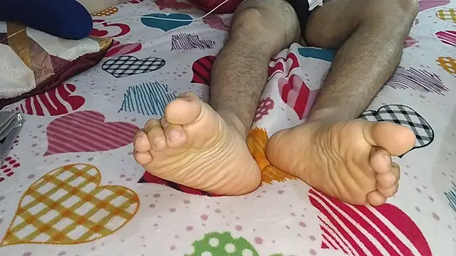 ThiagoDeseo online show from December 2025 02:05:02 AM