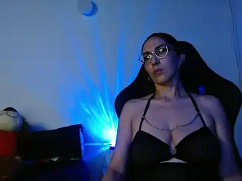 Angel blackhot online show from December 2025 05:56:02 AM