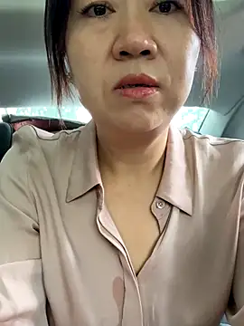 Snapshot of siru-love chatting on October 2025 06:59:02 AM siru-love online show from October 2025 06:59:02 AM