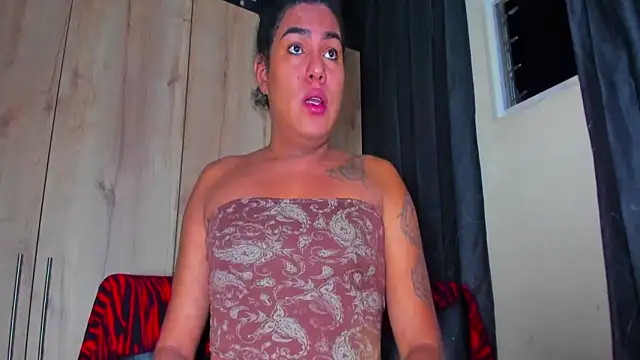 RobertaxGutierrez online show from April 2026 12:37:01 AM