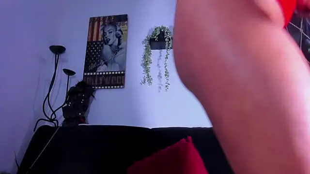 RobertaxGutierrez online show from March 2026 11:49:02 AM