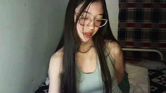 Mikha Ela online show from October 2025 07:20:02 AM