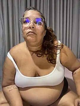 Livpoppe online show from March 2026 04:44:01 PM