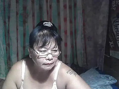 joy cute online show from April 2026 11:55:01 PM