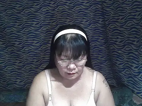 joy cute online show from February 2026 12:10:01 AM