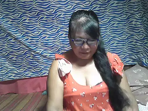 joy cute online show from October 2025 12:52:02 AM