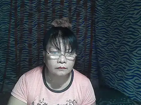 joy cute online show from February 2026 11:15:02 PM