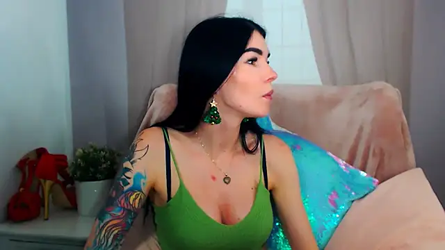 SofiiaBeauty online show from December 2025 08:24:02 PM