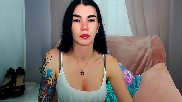 SofiiaBeauty online show from December 2025 02:21:02 PM