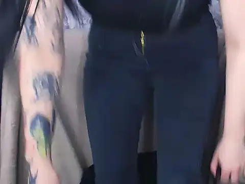 VenomDoll online show from April 2026 07:09:02 PM