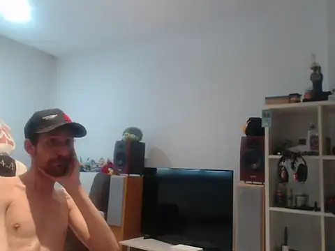 LoyalDoggie online show from July 2026 12:38:02 PM