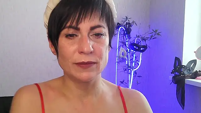 Ashley Brookss online show from November 2025 09:54:02 AM