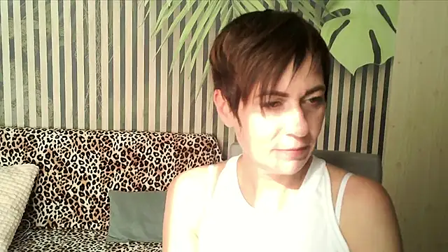 Snapshot of Ashley_Brookss chatting on October 2025 07:42:01 AM Ashley Brookss online show from October 2025 07:42:01 AM