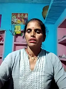 Mohni cute online show from October 2025 01:00:01 PM