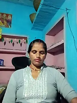 Mohni cute online show from November 2025 12:32:01 PM