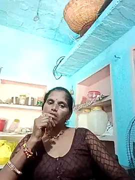 Snapshot of Mohni_cute chatting on October 2025 06:26:02 AM Mohni cute online show from October 2025 06:26:02 AM