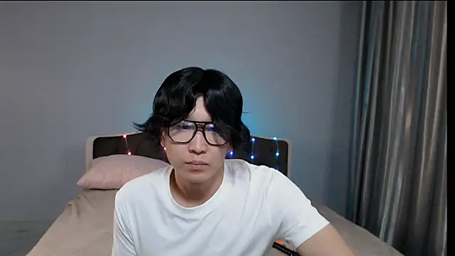 KaiChicken online show from October 2025 02:24:02 AM