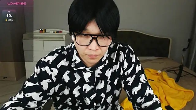 KaiChicken online show from March 2026 07:27:02 PM